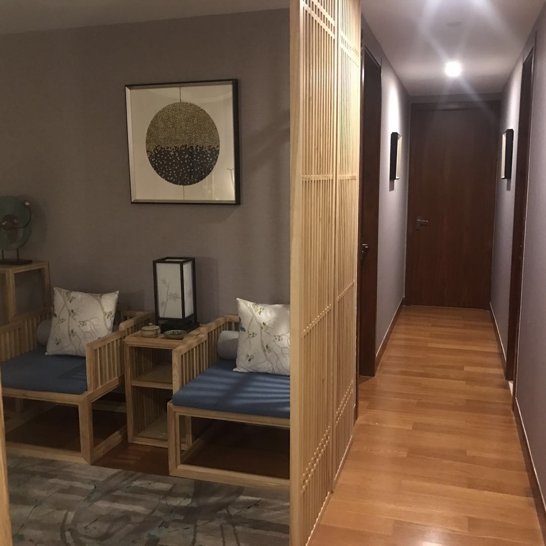 太原减压新体验：昨晚会所花样独领风骚